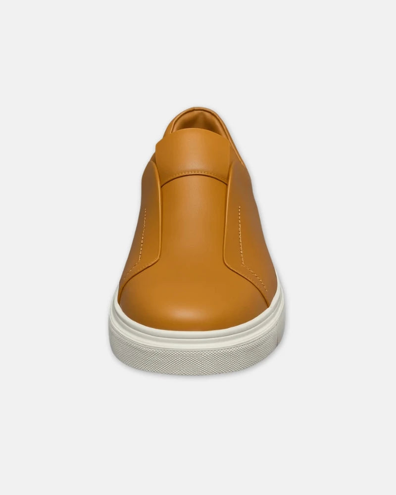 Lucente Leather Sneaker