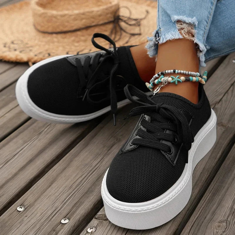 Nova Rise Platform Sneaker